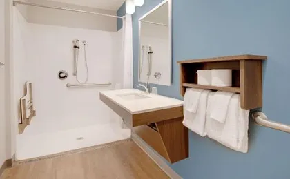 WoodSpring Suites Carol Stream - Chicago