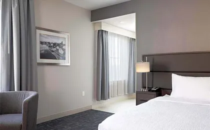 Hampton Inn & Suites Portsmouth/Downtown