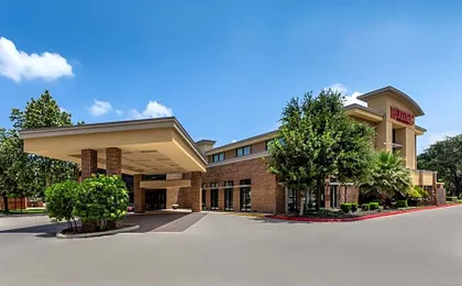Heritage Inn & Suites San Antonio Airport, Trademark Wyndham