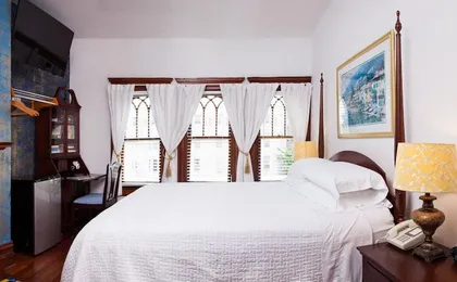 American Guest House (Adults only)