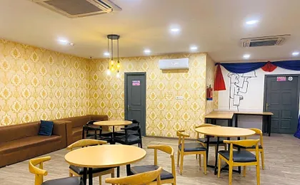Qotel Hotel Chhatarpur