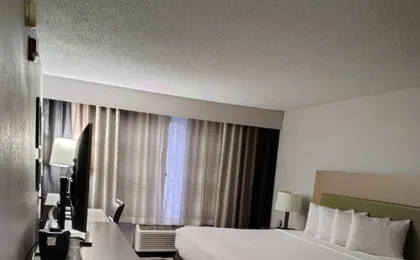 Country Inn & Suites by Radisson, Indianapolis South, in