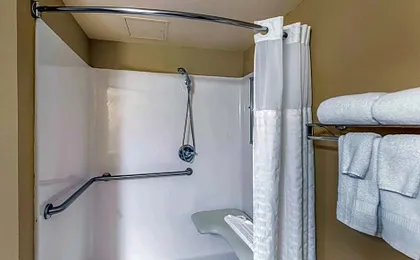 Comfort Inn & Suites Virginia Beach - Norfolk Airport