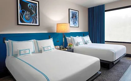 The Oaklander Hotel, Autograph Collection
