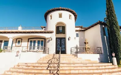 Wine Country Villa Large Rooftop Terrace w/ Views + Game Room Via del Sur