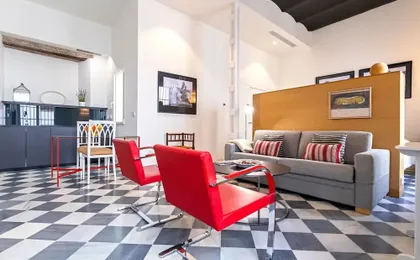 Cozy Apartment Near City Center San Laureano I