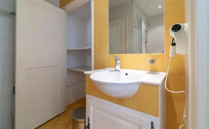 La Guitare 24 - Nice Studio in Center of Cannes, Just Behind Grand Hotel