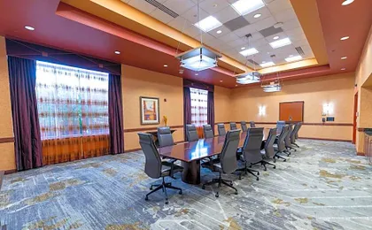 Embassy Suites Northwest Arkansas - Hotel, Spa & Convention Center