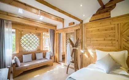 The Jade Pond Heritage Guesthouse - Wuyi Street Branch - Tickets Reservation & Luggage Pick-up Services