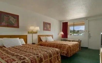 Days Inn by Wyndham Gallup