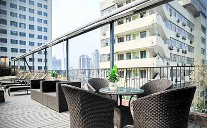 Chengdu Theme Hotel
