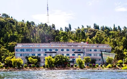 Vienna Hotel Dali Port Cruise Terminal