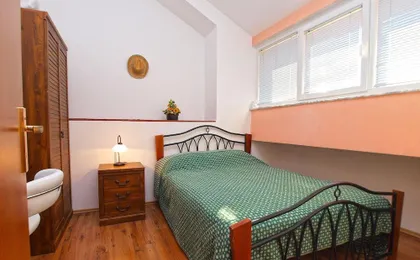 Apartment 1175