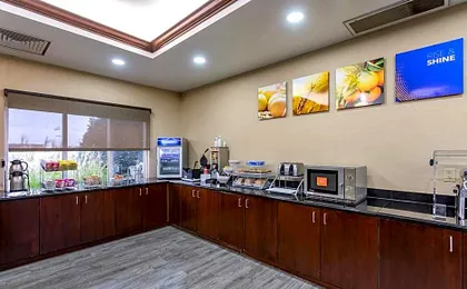 Comfort Suites Olive Branch - Memphis South