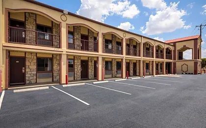 Americas Best Value Inn Buda Austin S