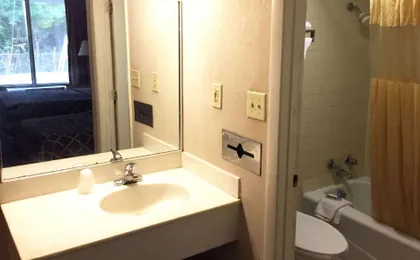 Magnuson Hotel Columbia