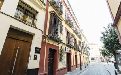 Bright Renovated Full of Natural Light 2BR 2BA