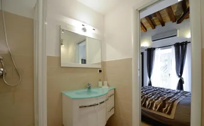 Ibernesi 1 Apartment