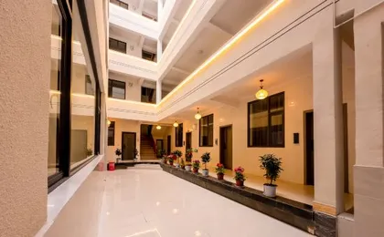 Yicheng Hotel (Lijiang Old Town)