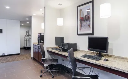 Comfort Suites Near Denver Downtown