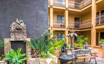 Hotel Baja San Diego