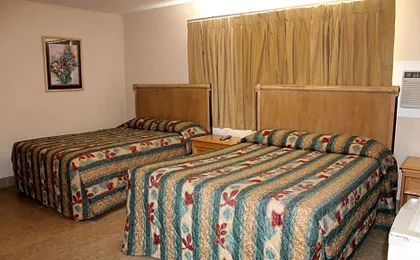 Stagecoach Motel