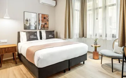 Limehome Athens Solonos City Center