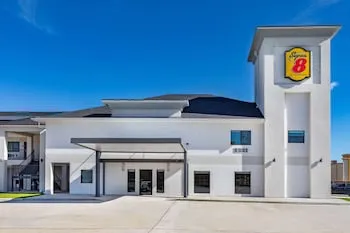 Super 8 by Wyndham Houston NW Beltway 8