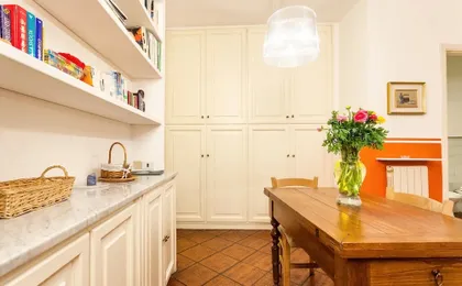 Navona Little Home