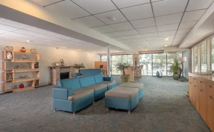 Atlantic Sands Hotel