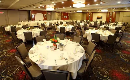 Holiday Inn & Suites Duluth-Downtown By IHG