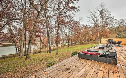 Lakefront Rogers Getaway w/ Hot Tub & Deck!
