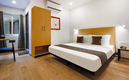 OYO Townhouse 164 Near ESI HOSPITAL