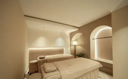 MOTRI Hotel (Futian Huaqiang North Branch)