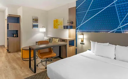 Comfort Suites Elgin Northwest
