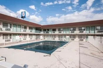 Motel 6 Green River UT