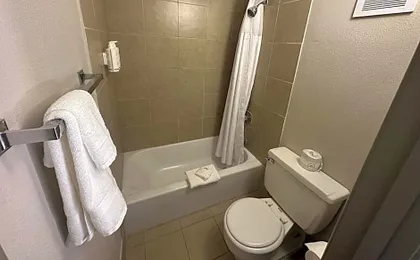 Days Inn by Wyndham Farmington NM