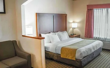 Comfort Suites Portland Southwest