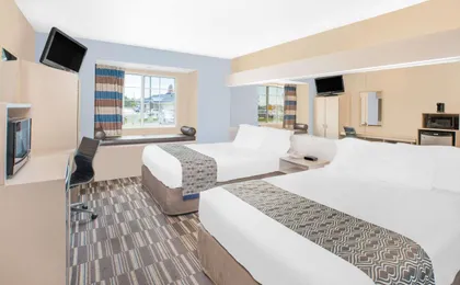 Microtel Inn & Suites by Wyndham Clear Lake