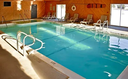 Americas Best Value Inn-Tahquamenon Country