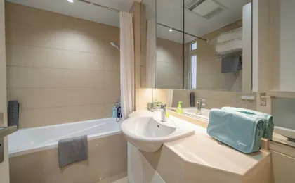 Tyms Family APT Spacious 3BR for Groups & Families