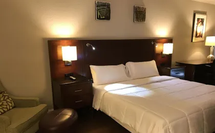 Stratus Suites