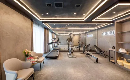 Atour Hotel Wuhan Guanggu Qingnianhui Jinronggang