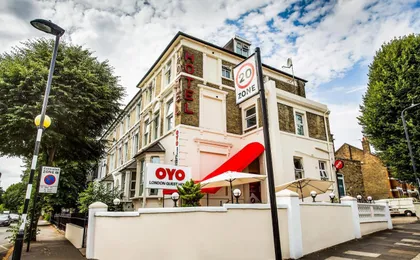 Oyo London Guest House