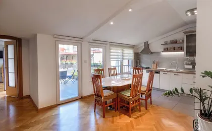 Apartment F9