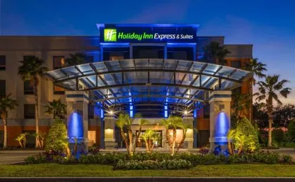 Holiday Inn Express & Suites Lakeland South by IHG