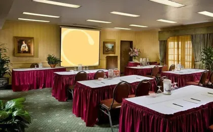 Ayres Hotel & Suites Ontario Airport