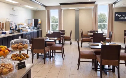 Cotulla Express Inn