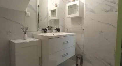 Luxury apartments Kyara Centre Netflix