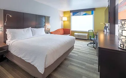 Holiday Inn Express Ft. Lauderdale Cruise-Airport by IHG